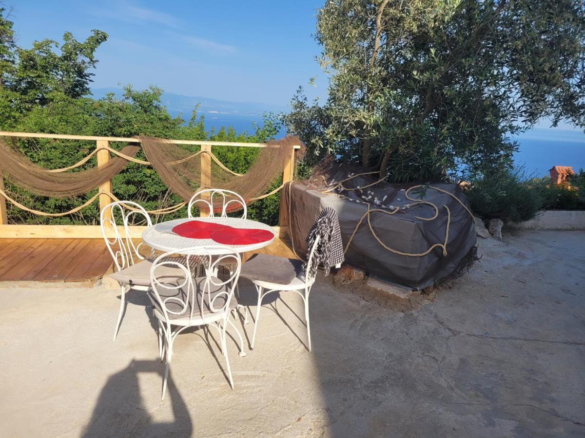Ferienwohnung Mit Pool Kroatien Mit Meerblick Und Pool Lovran Extérieur photo