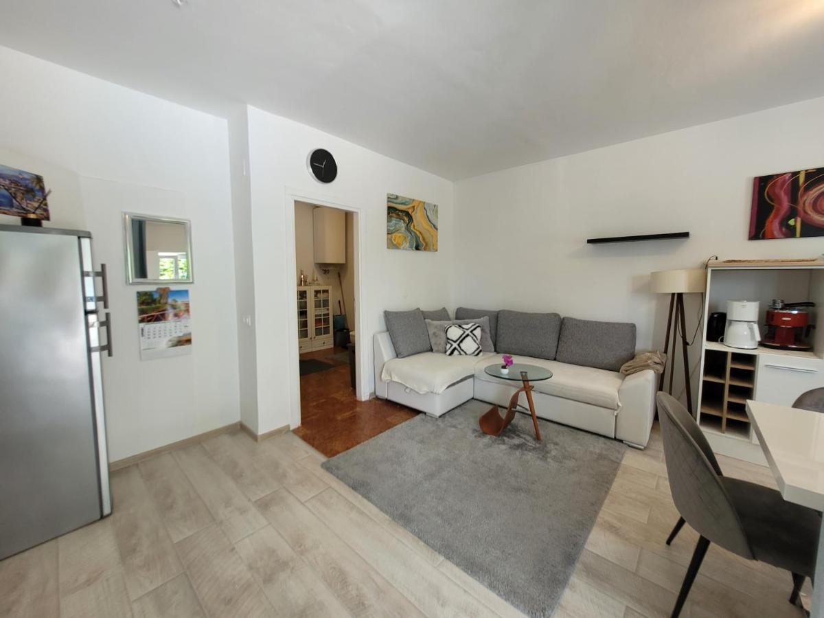 Ferienwohnung Mit Pool Kroatien Mit Meerblick Und Pool Lovran Extérieur photo