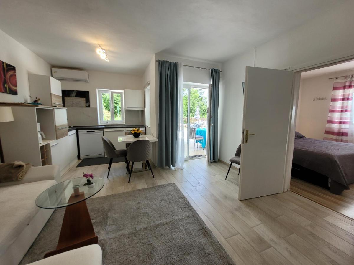 Ferienwohnung Mit Pool Kroatien Mit Meerblick Und Pool Lovran Extérieur photo